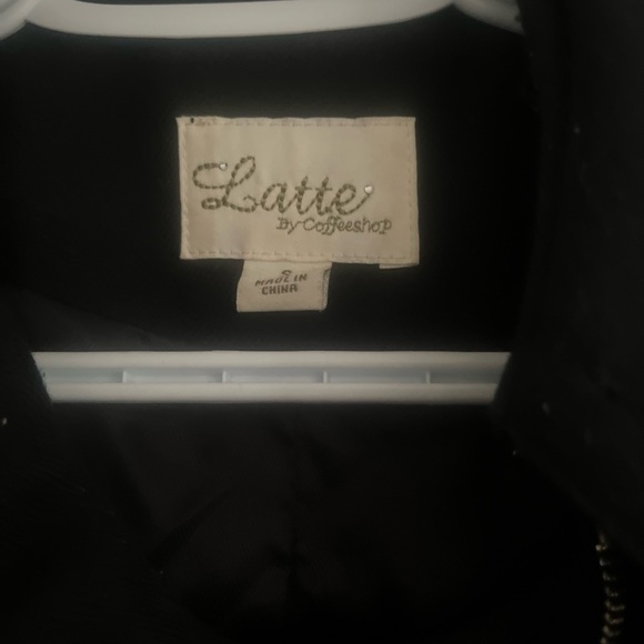 Fall Trench Coat - Picture 5 of 6